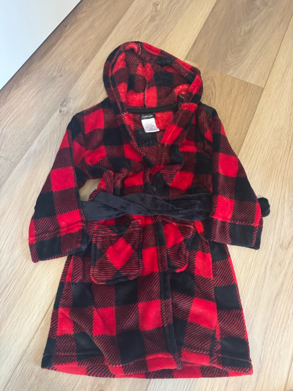 Cuddl Duds Kids Red and Black Buffalo Plaid Hooded Robe